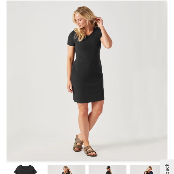 Duluth Trading Co Dresses & Skirts - Duluth Classic Navy Short Sleeve Dress